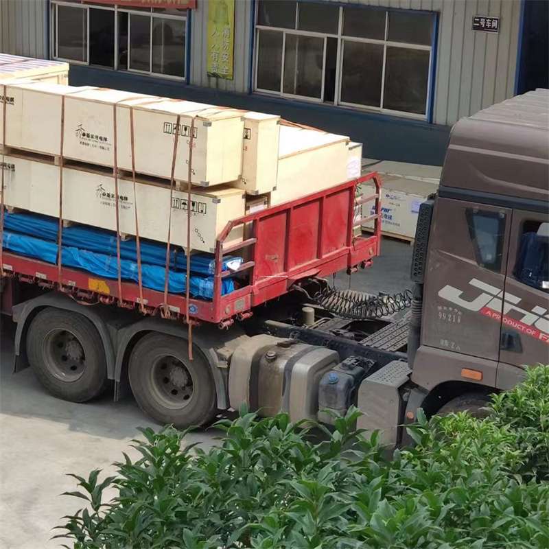 黑龙江哈尔滨香坊至新疆阿勒泰福海县物流专线，一站式服务，让您的货物畅行无忧